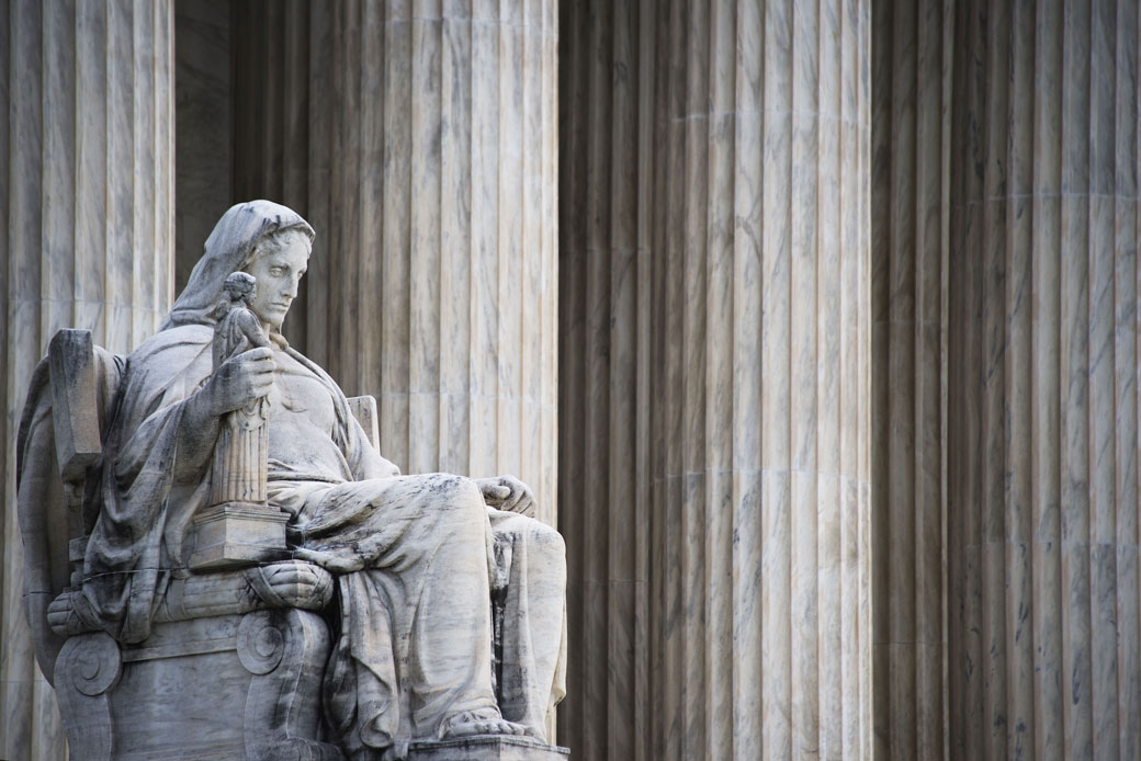 supreme court building statues